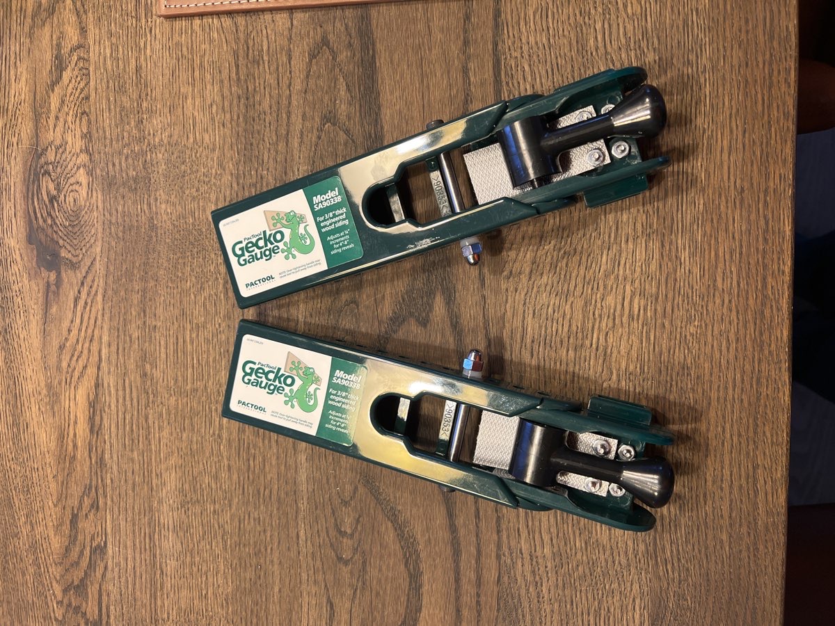 Hardie Plank holdere