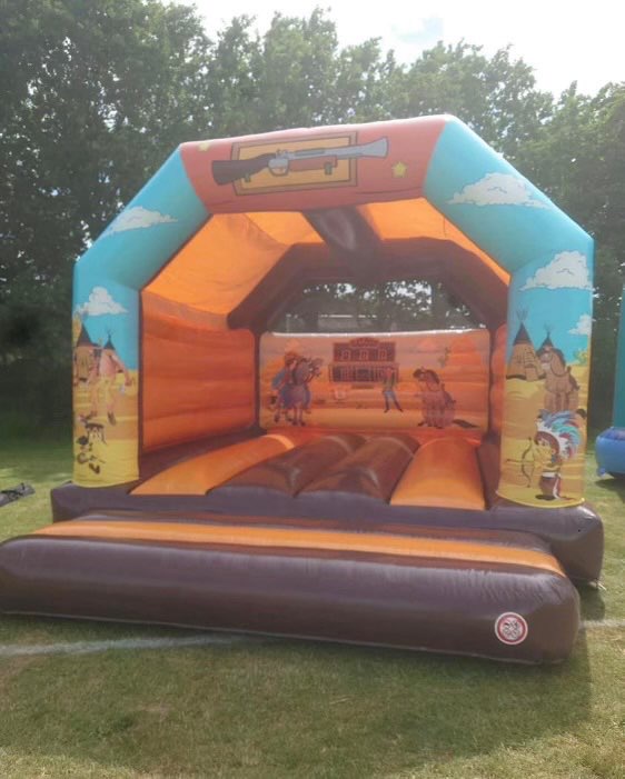 Lej en Hoppeborg 5x5 Meter