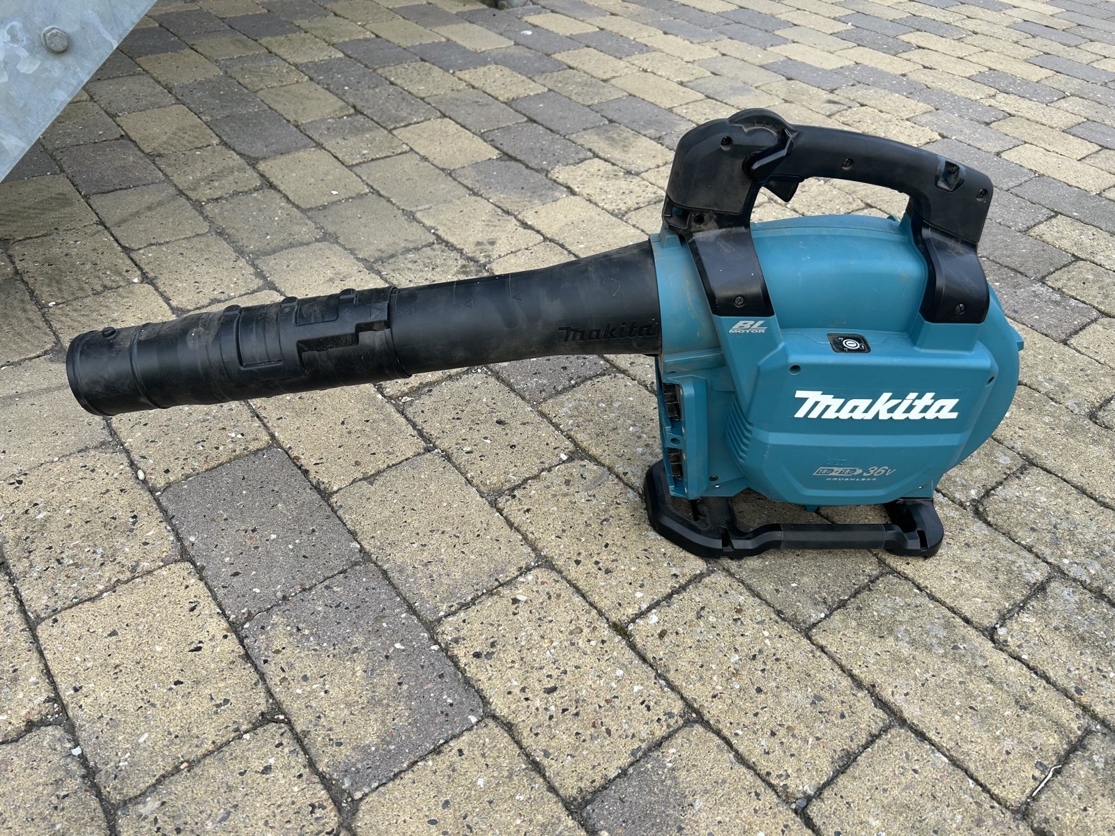 Løvblæser ekskl batterier