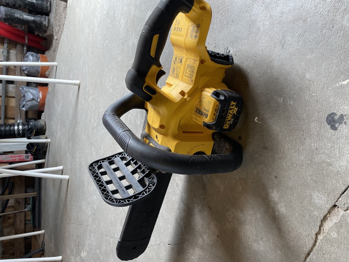 Motorsav Dewalt - DCM565