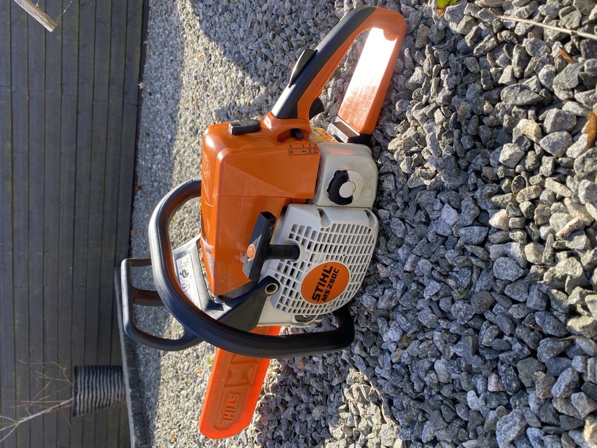 Motorsav Stihl MS250 C