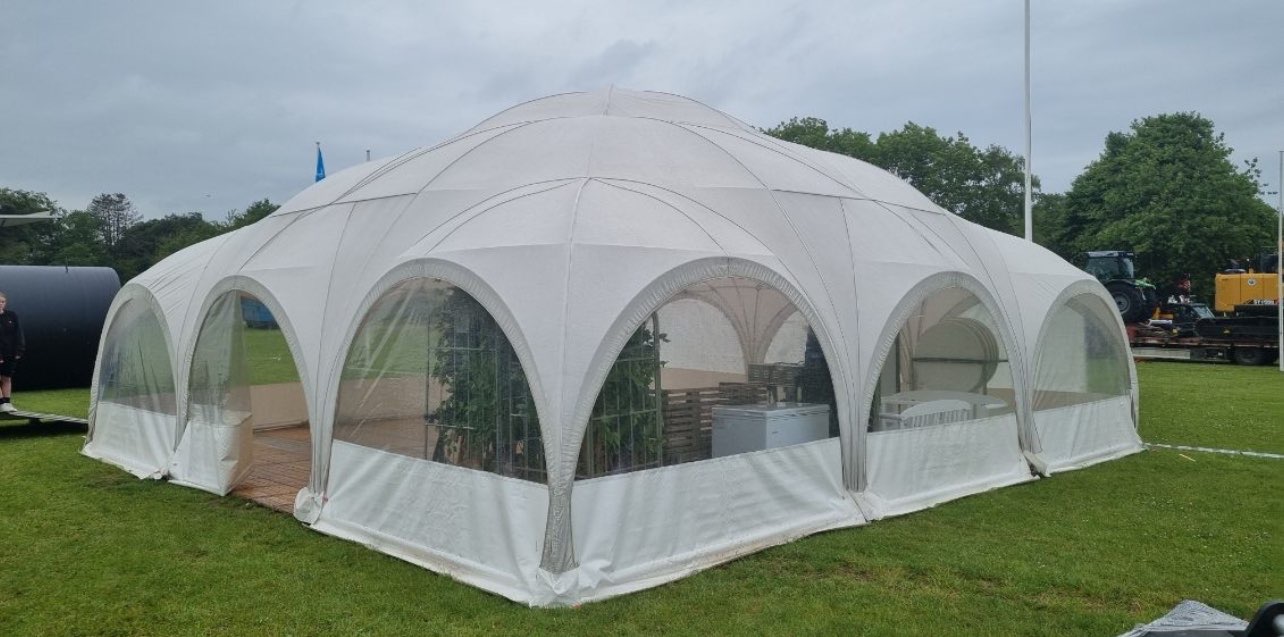 Lej en Telt 9x9 Meter