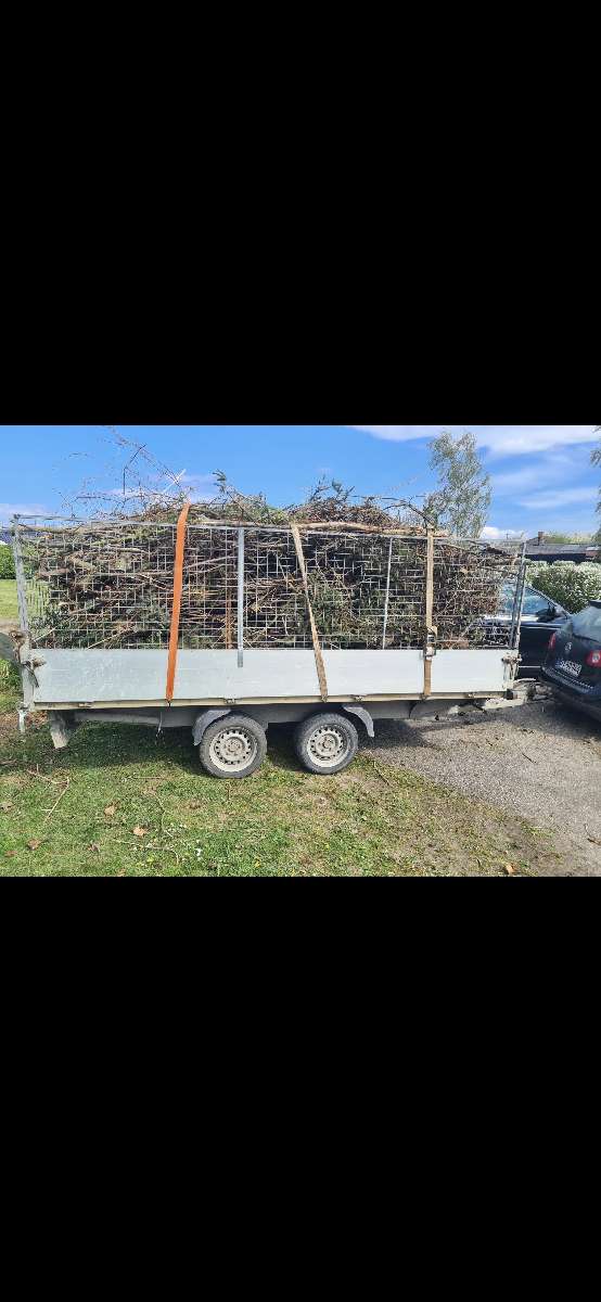 Tip, trailer. 3.5 tons 870 kg egenvægt. Tip trailer.